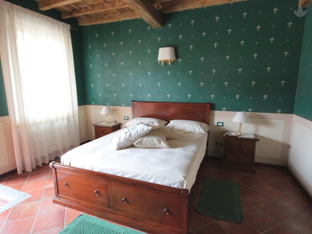 Location Arioli Ozzero Chambre photo